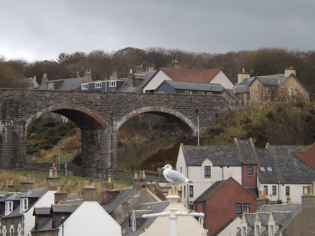 Castleview Bed & Breakfast Dufftown Bagian luar foto