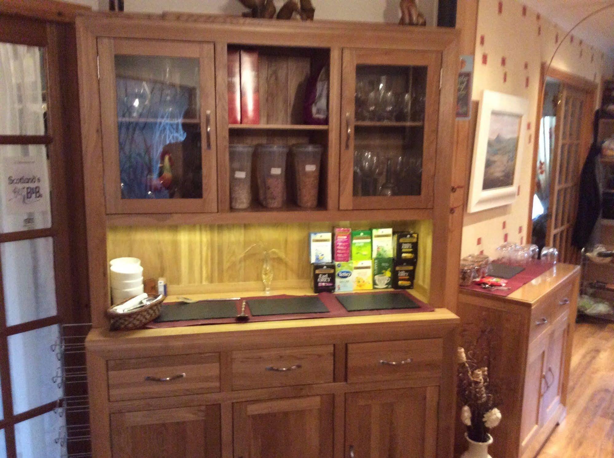 Castleview Bed & Breakfast Dufftown Bagian luar foto