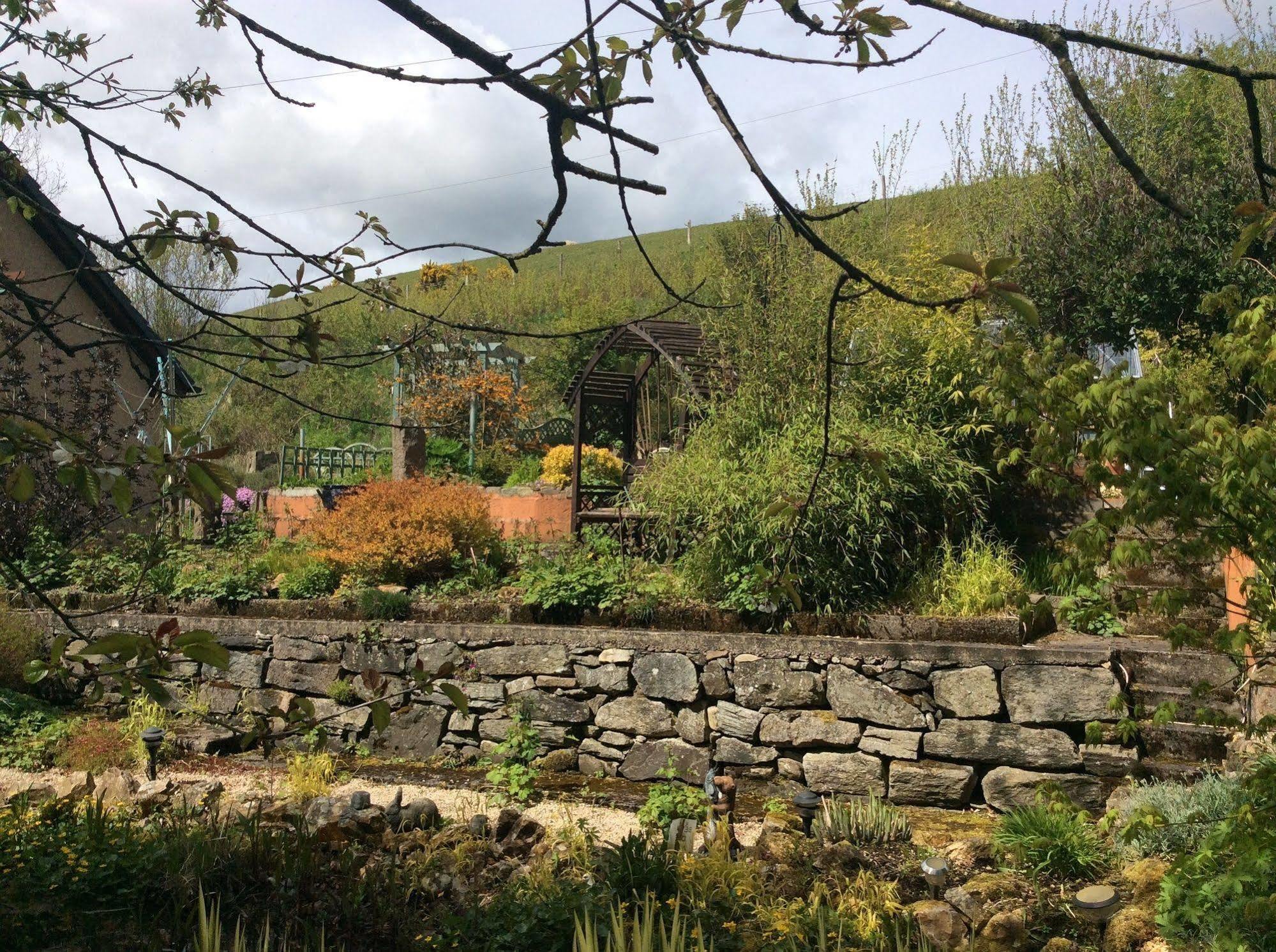 Castleview Bed & Breakfast Dufftown Bagian luar foto